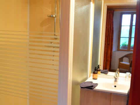 Comfort Double Room | Bathroom