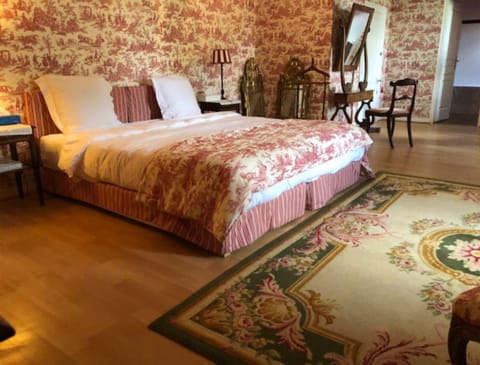 Comfort Double Room, Non Smoking, Garden View | Blackout drapes, iron/ironing board, free WiFi, bed sheets