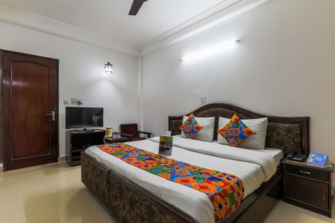 Deluxe Room | Desk, soundproofing, free WiFi, bed sheets