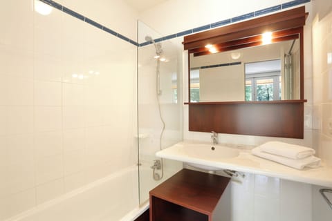 Studio for 3 people | Bathroom