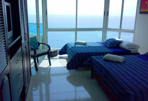 Comfort Apartment, Multiple Beds, Non Smoking (004) | Individually decorated, iron/ironing board, free WiFi, bed sheets