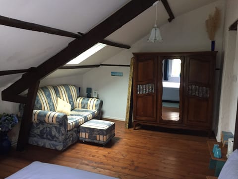 Family Room (Blue, 18 sq m) | Living room