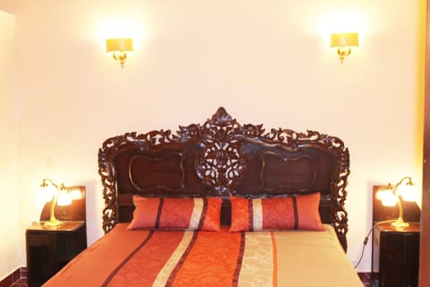 Standard Double Room, 1 King Bed, Non Smoking | 1 bedroom, premium bedding, down comforters, memory foam beds