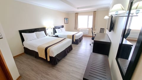 Double Room | Premium bedding, minibar, in-room safe, desk