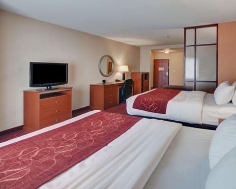 Suite, 2 Queen Beds, Non Smoking | In-room safe, individually decorated, individually furnished, desk