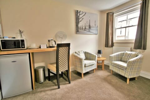 40-inch flat-screen TV with digital channels, TV