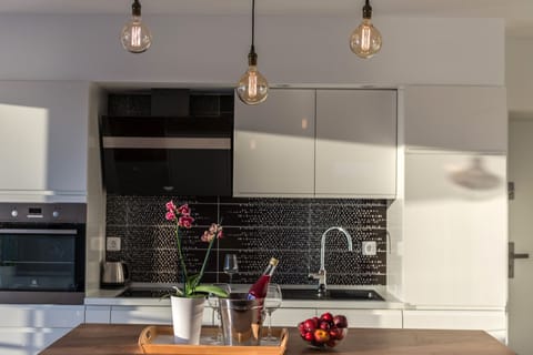 Panoramic Apartment, 2 Bedrooms, Sea View | Private kitchen | Full-size fridge, oven, stovetop, dishwasher