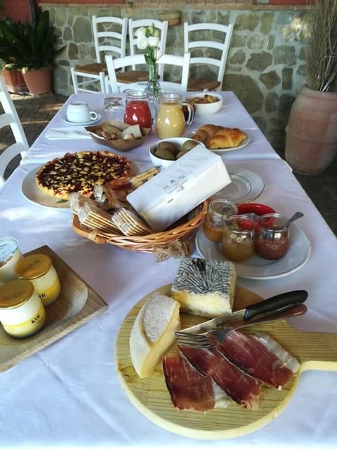 Daily buffet breakfast (EUR 10 per person)