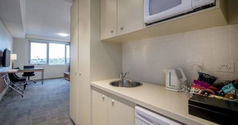 Superior Studio, 1 Bedroom | Private kitchenette | Fridge, microwave, coffee/tea maker, electric kettle