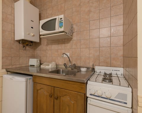 Fridge, microwave, oven, electric kettle