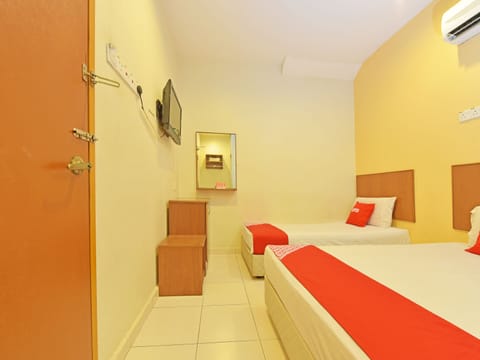 Superior Suite | Free WiFi, bed sheets