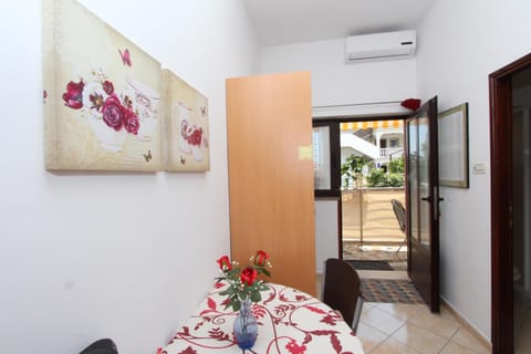 Double Room with Terrrace | Living area | Flat-screen TV