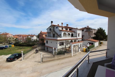 Studio, Balcony (3) | Balcony view