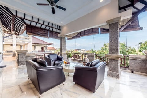 Villa, 6 Bedrooms, Non Smoking | Living area | Flat-screen TV, table tennis