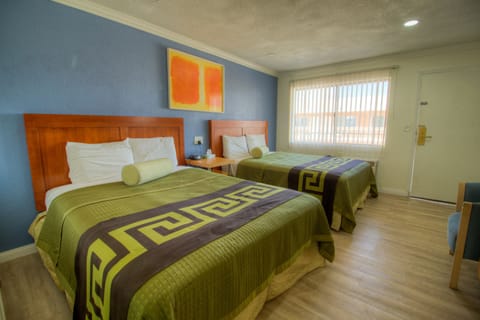 Deluxe Room, 2 Queen Beds | 1 bedroom, desk, free WiFi, bed sheets