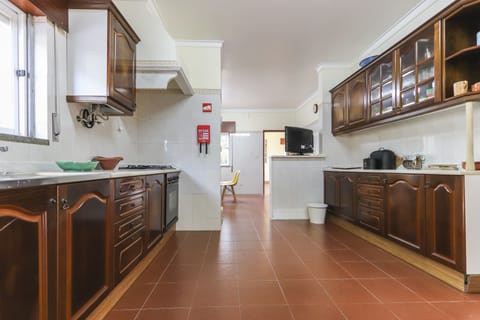 Villa, 3 Bedrooms, Private Pool, Sea Facing | Private kitchen | Full-size fridge, microwave, oven, stovetop