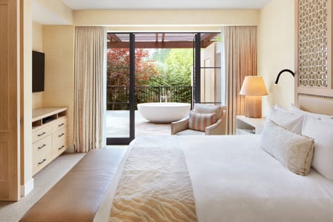 Private Garden Suite | Minibar, in-room safe, iron/ironing board, free WiFi