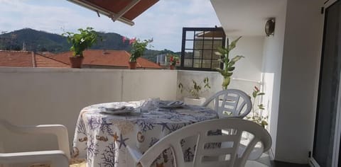 Executive Apartment, 2 Bedrooms, Kitchen, City View | Terrace/patio