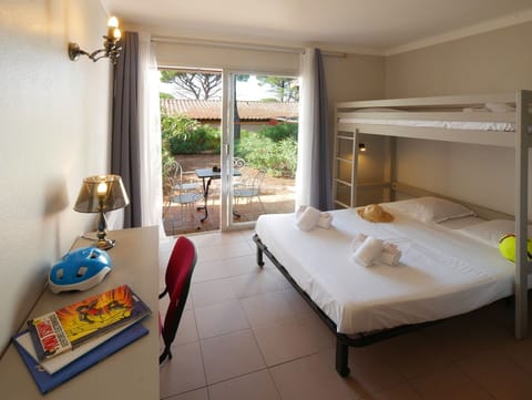 Cottage, 3 Bedrooms | Free cribs/infant beds, WiFi