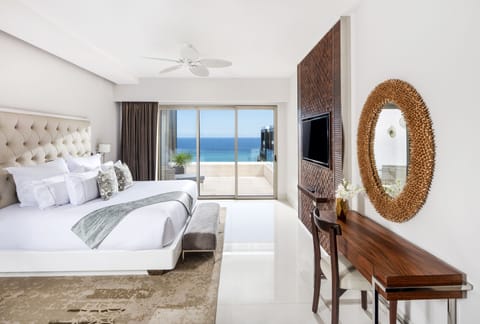 3 Bed Loft Ocean View | Premium bedding, free minibar, in-room safe, individually decorated