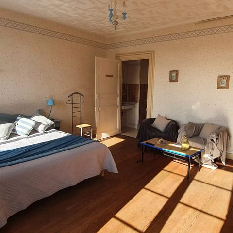 Double Room, 1 Queen Bed, Non Smoking (Anais) | Premium bedding, Select Comfort beds, individually decorated