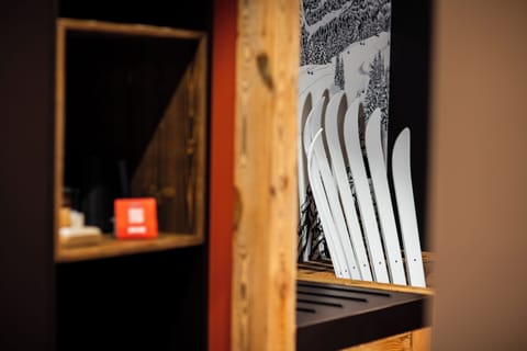 Signature Double or Twin Room | Minibar, in-room safe, individually decorated, individually furnished