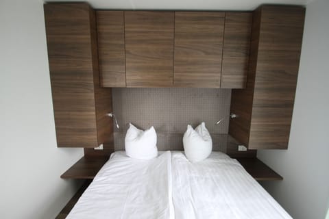 Berghem 4 | 2 bedrooms, individually decorated, individually furnished, free WiFi