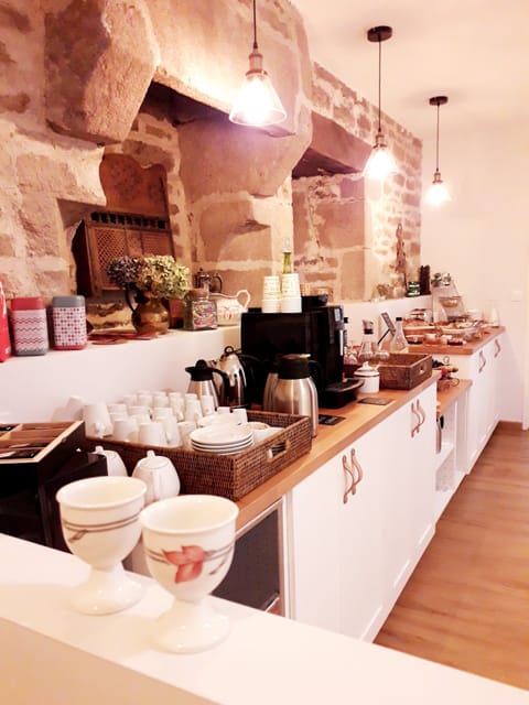 Daily buffet breakfast (EUR 17 per person)