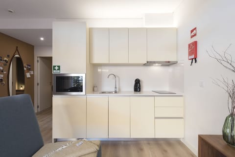 Apartment, 1 Bedroom, Terrace (without elevator) | Private kitchenette | Mini-fridge, microwave, stovetop, espresso maker