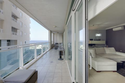 Apartment (2 Bedrooms) | Terrace/patio