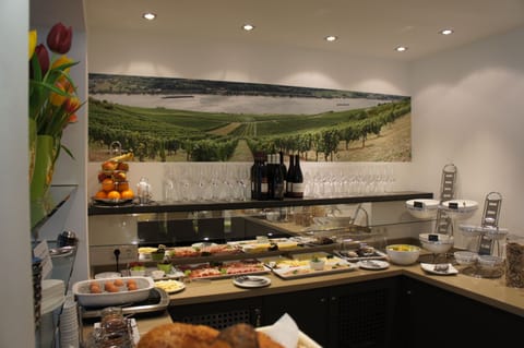 Free daily self-serve breakfast