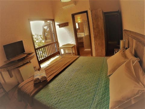 Deluxe Suite, Garden View | Garden view