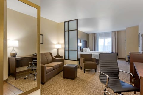 Suite, 2 Queen Beds, Non Smoking | Premium bedding, desk, laptop workspace, blackout drapes