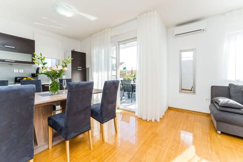 Superior Apartment, 2 Bedrooms, Balcony (A4) | Living area | 45-inch flat-screen TV with cable channels, TV