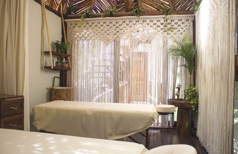 Couples treatment rooms, hot stone massages, deep-tissue massages