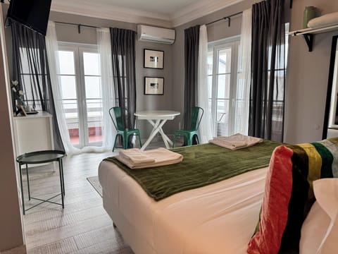 Deluxe Double or Twin Room, Non Smoking, Partial Sea View | Premium bedding, individually decorated, individually furnished