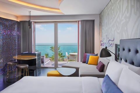 Fabulous Room, Room, 1 King Bed, Balcony, Ocean View | Frette Italian sheets, premium bedding, pillowtop beds, minibar
