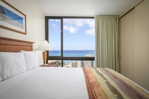 Suite, 2 Bedrooms, Ocean View | In-room safe, desk, blackout drapes, iron/ironing board