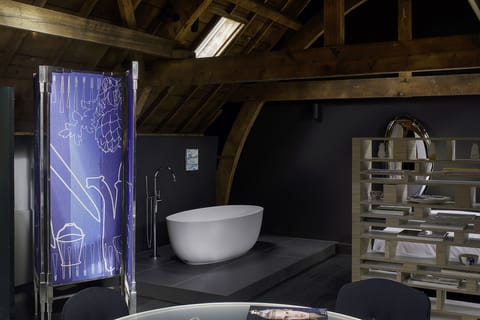 Hay Loft | Bathroom | Designer toiletries, hair dryer, bathrobes, towels