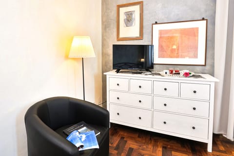 Family Apartment, 1 Bedroom | Blackout drapes, iron/ironing board, free WiFi, bed sheets