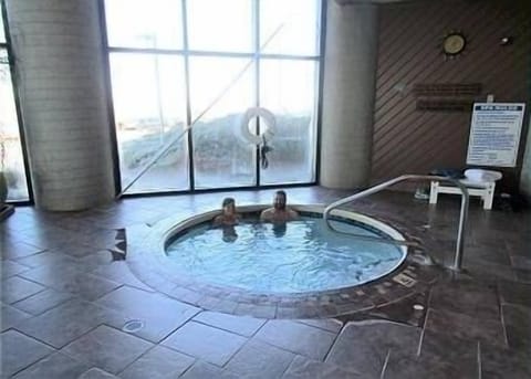 Condo, 2 Bedrooms | Spa | Spa tub