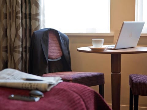 In-room safe, desk, laptop workspace, soundproofing