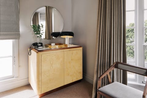 1 bedroom, premium bedding, pillowtop beds, minibar