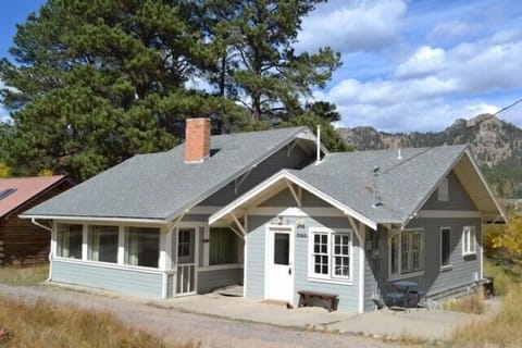 Cabin, 2 Bedrooms | Exterior