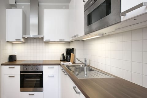 Shared fridge, microwave