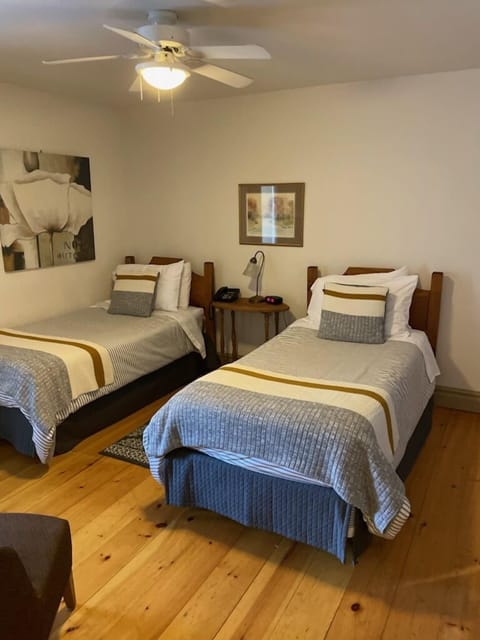 Twin Room | Blackout drapes, iron/ironing board, free WiFi, bed sheets