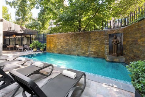 Indoor pool, seasonal outdoor pool, sun loungers