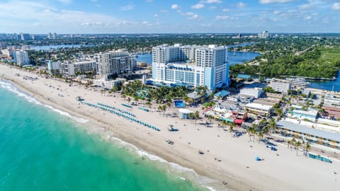 Beach nearby, beach towels