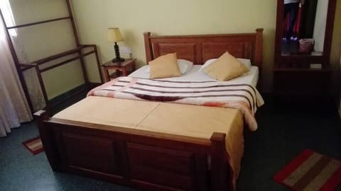 Standard Room | Free WiFi, bed sheets