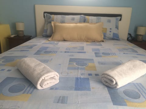 Economy Double or Twin Room, 1 King Bed, Non Smoking, Garden View | Free WiFi